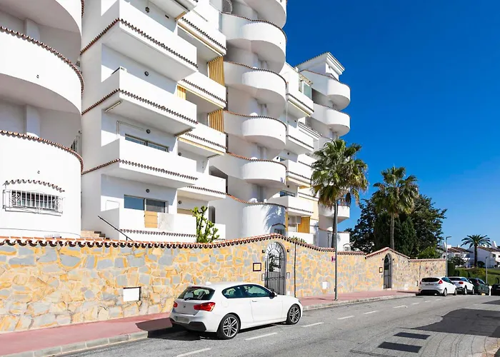 Stylish And Spacious 3 Bedroom Apartment