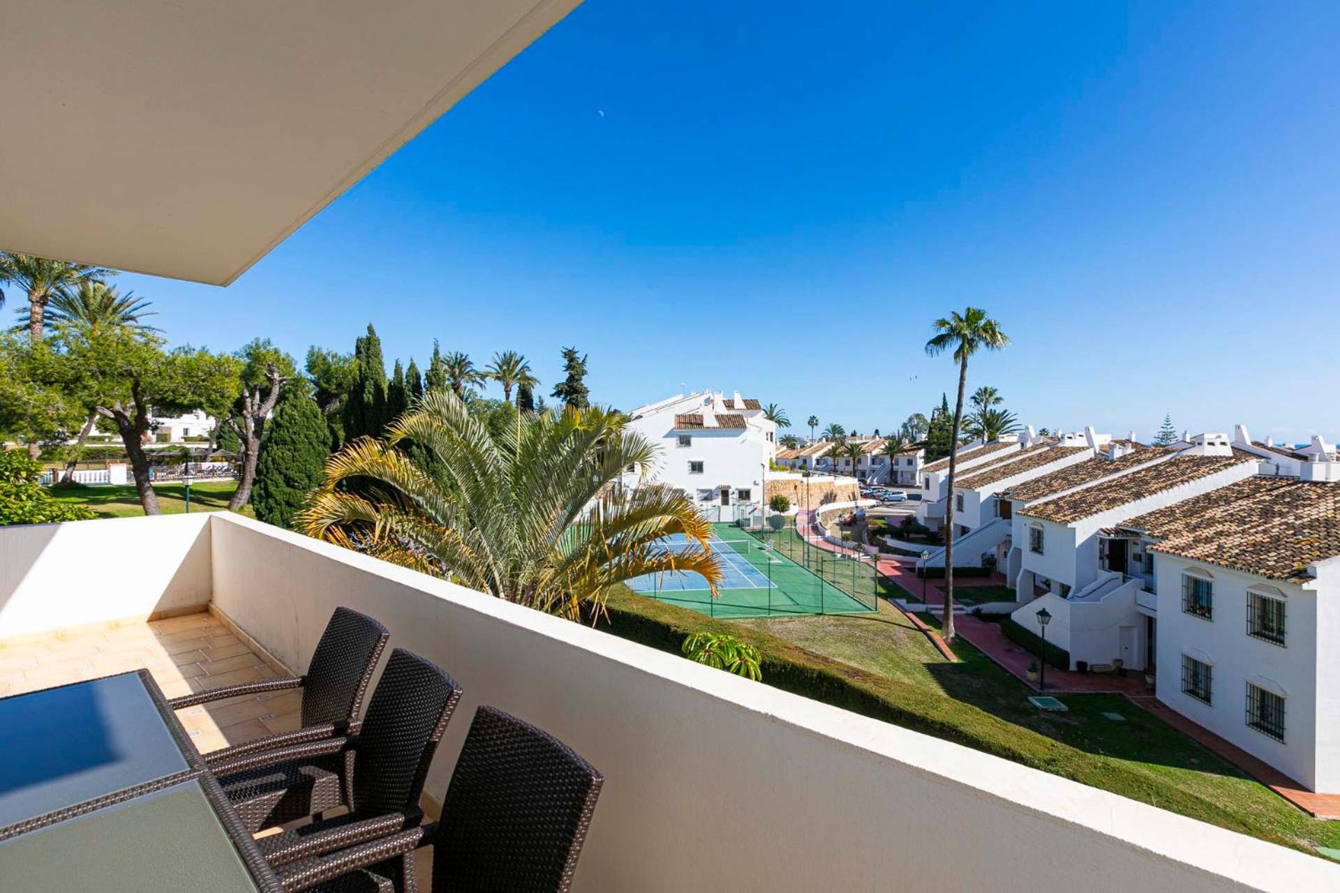 Stylish And Spacious 3 Bedroom Marbella
